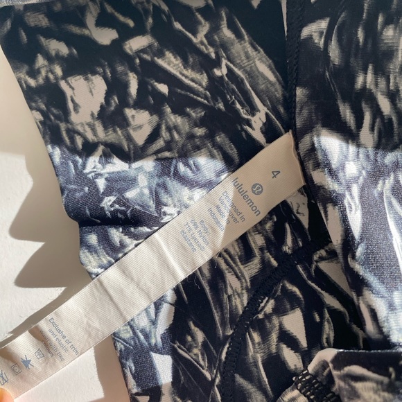 Lululemon leggings bundle of 2 - Picture 7 of 7
